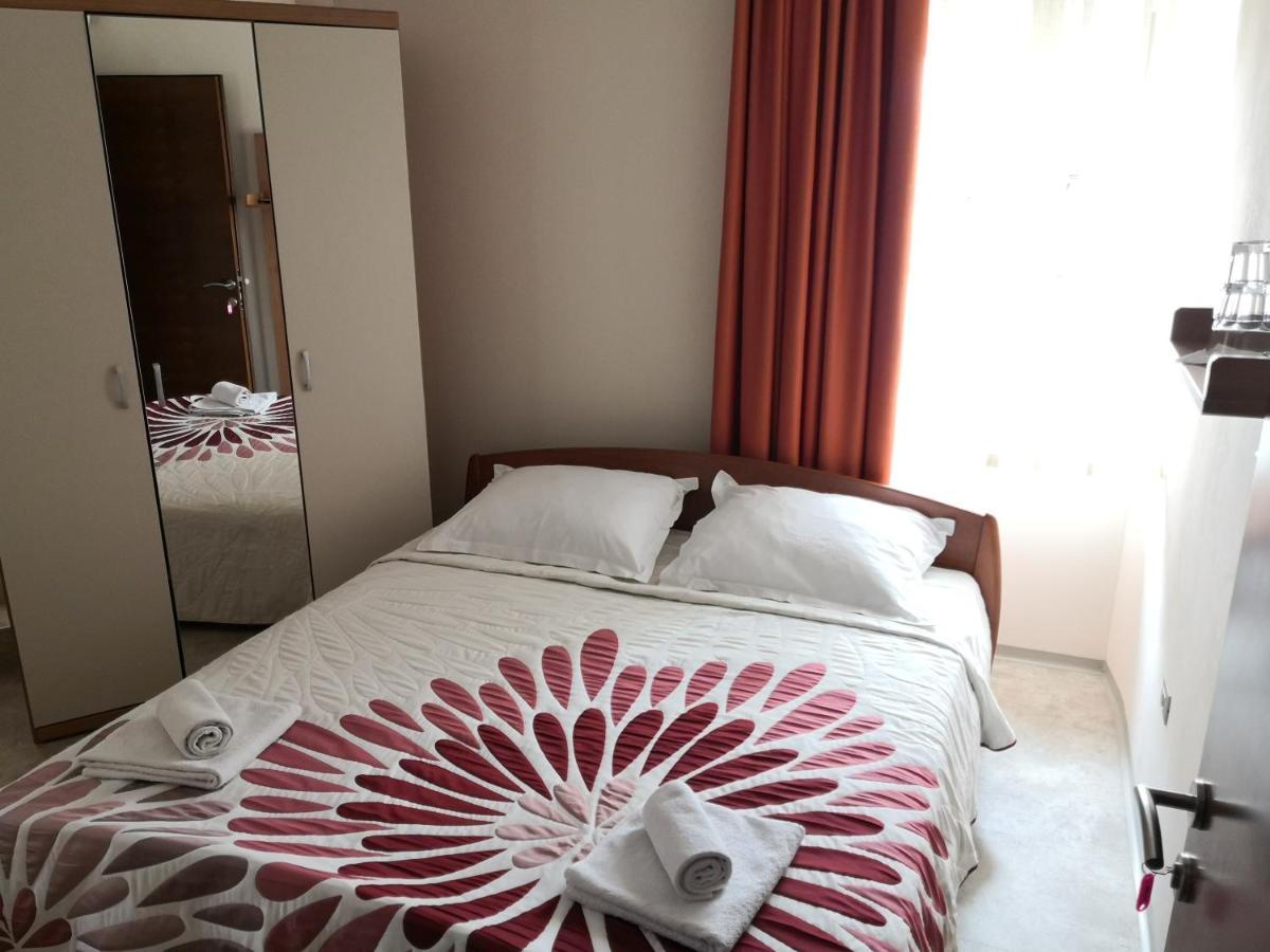 Hotel Gostilna Pri Dragici, Gostilna S Prenocisci, D.O.O. à Sežana Extérieur photo