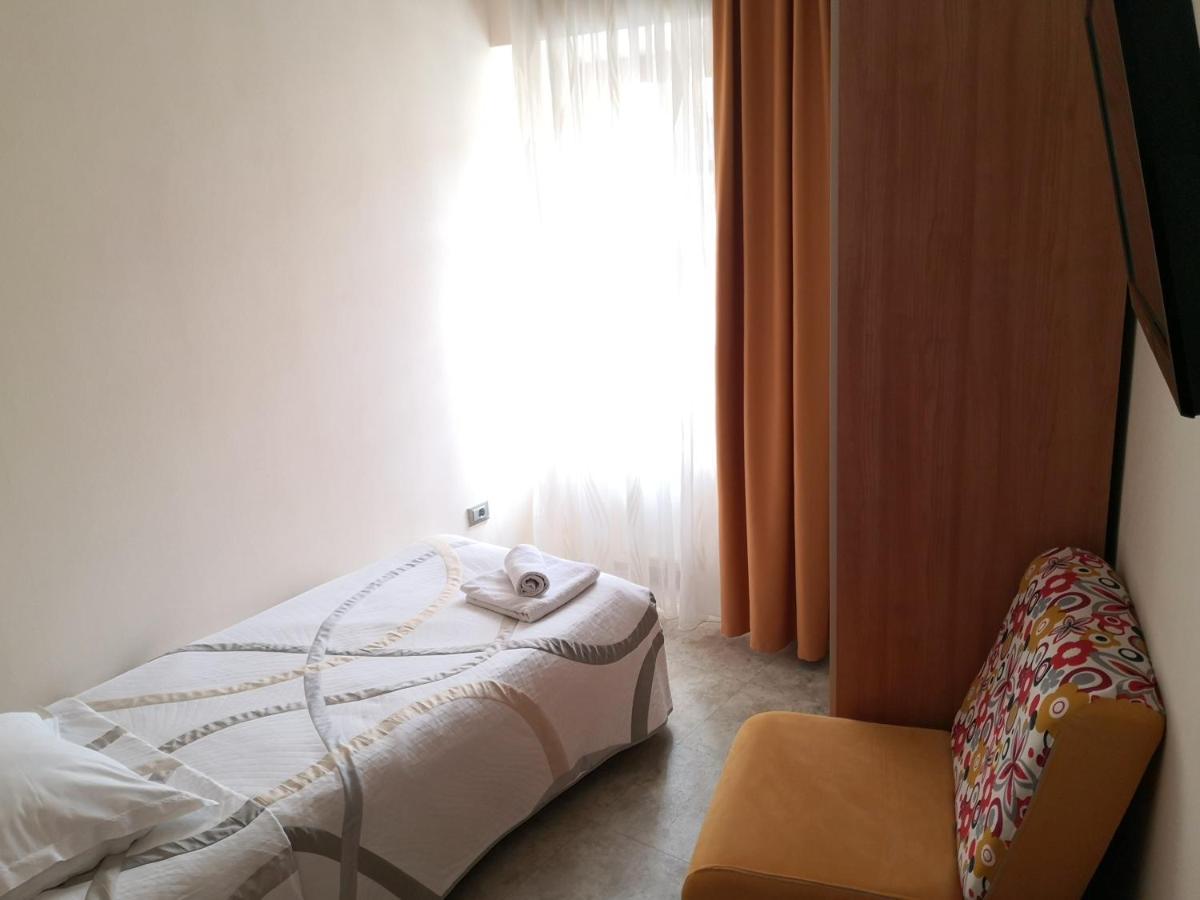 Hotel Gostilna Pri Dragici, Gostilna S Prenocisci, D.O.O. à Sežana Extérieur photo